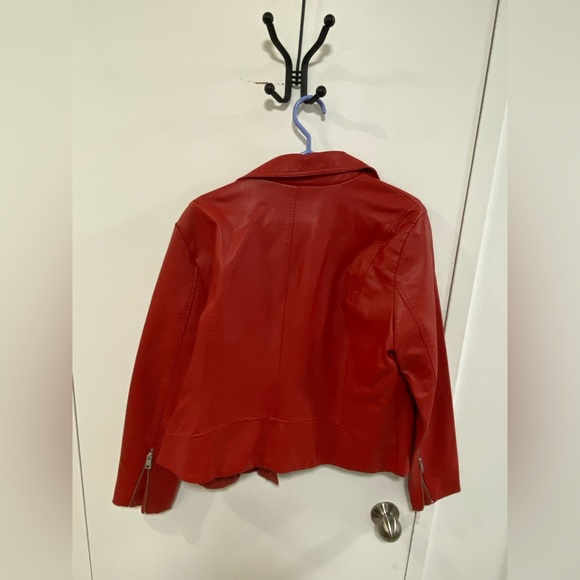 Red leather Levis motorbike jacket - Picture 2 of 2